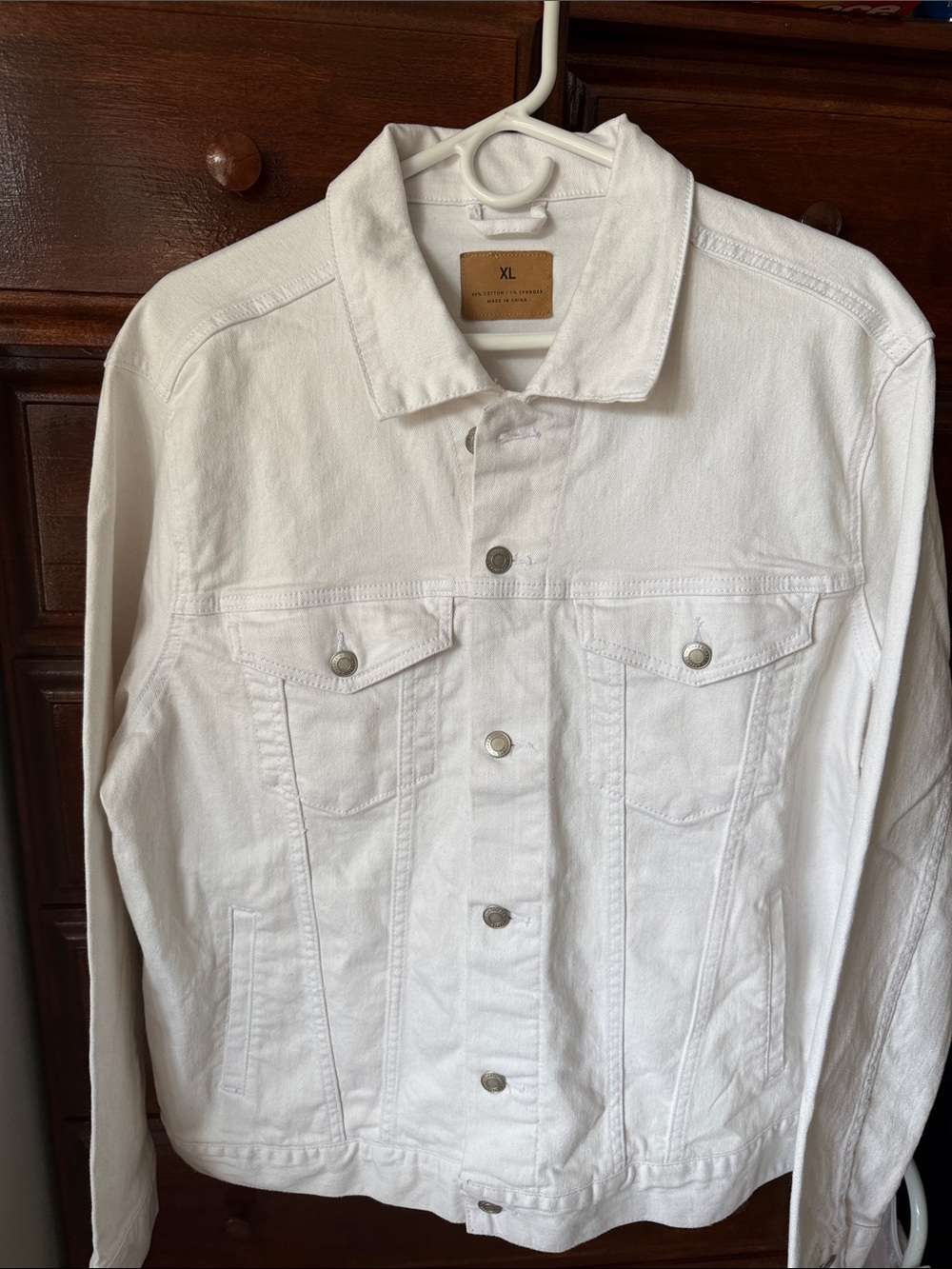 Men's White Denim Jacket - Classic Casual Trucker